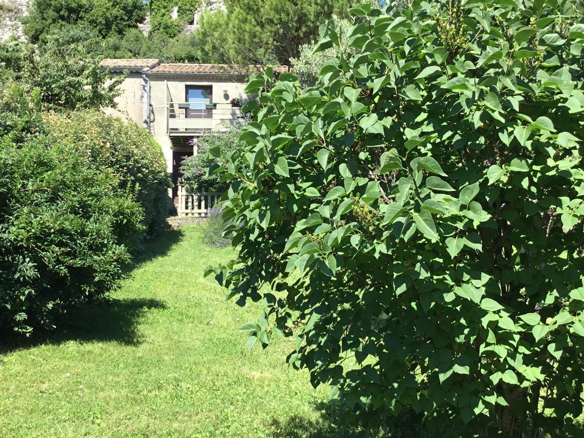 La Cabane De Pepe Emilien Bed and Breakfast Chomérac Εξωτερικό φωτογραφία
